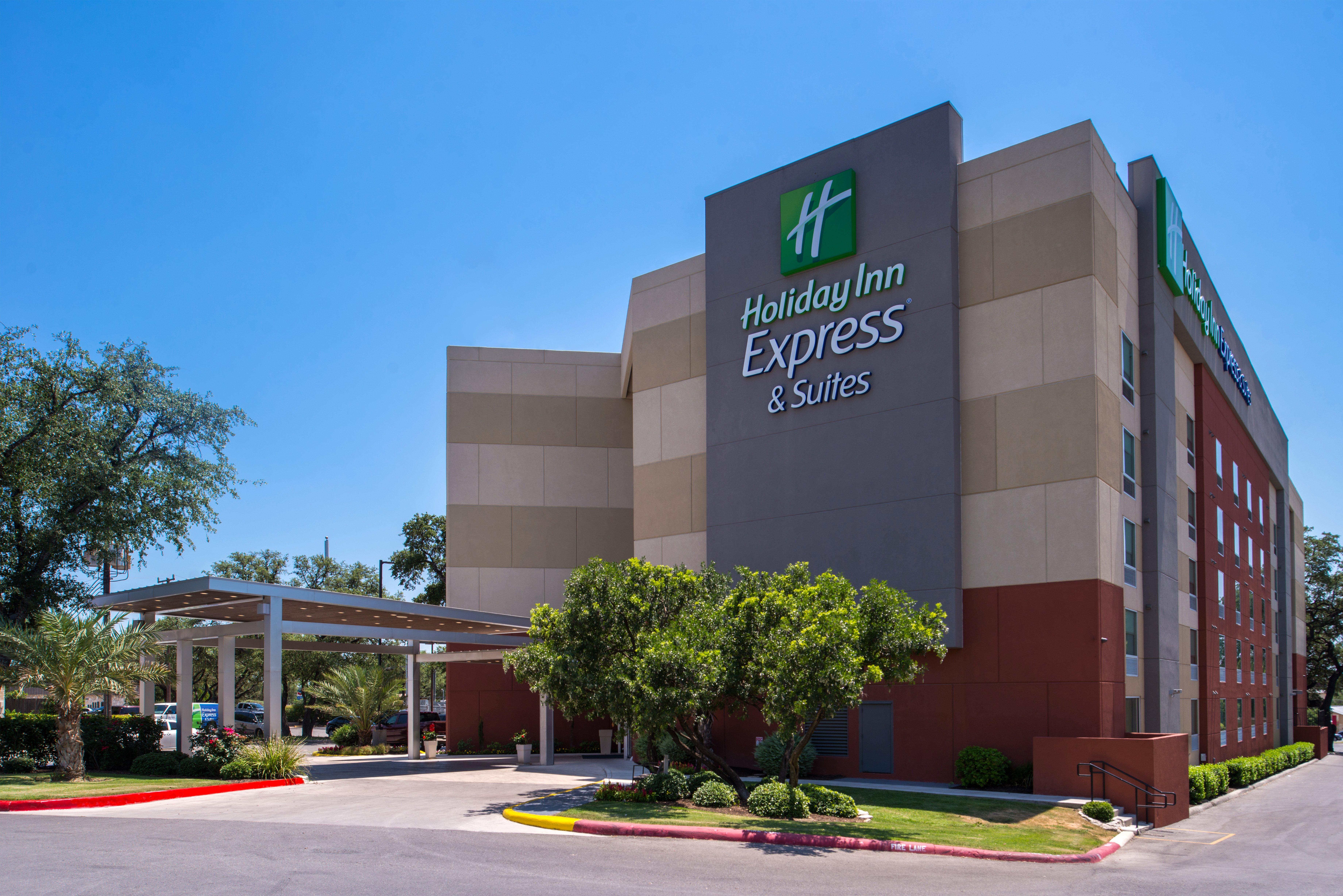 Holiday Inn Express & Suites San Antonio Medical - Six Flags By Ihg Exterior photo